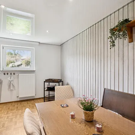 Alpenblick Familienfreundlich Hunde Willkommen Terrasse דירה *